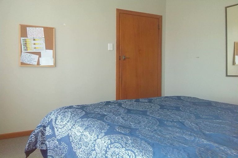 Photo of property in 195 Tukapa Street, Westown, New Plymouth, 4310