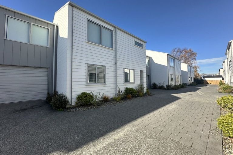 Photo of property in 7/368 Hereford Street, Linwood, Christchurch, 8011