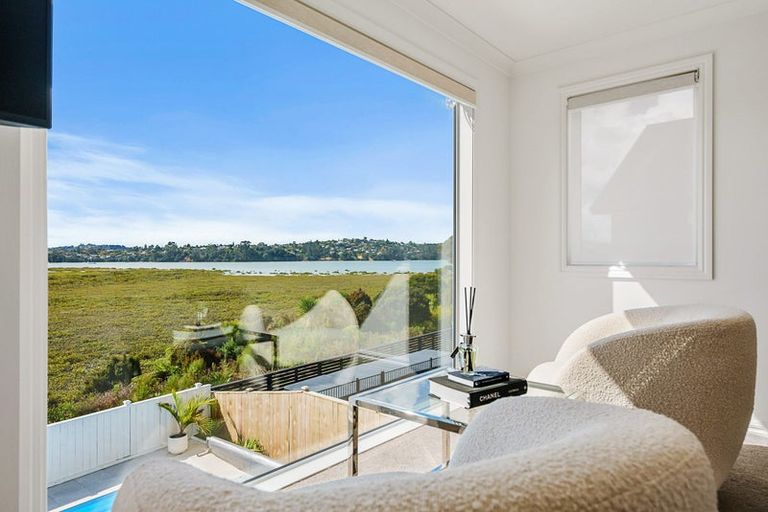 Photo of property in 22 Tai Crescent, Hobsonville, Auckland, 0616