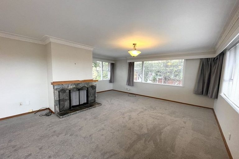 Photo of property in 139 Forrest Hill Road, Forrest Hill, Auckland, 0620