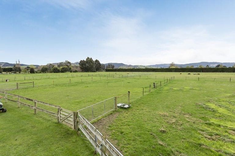 Photo of property in 301 Gordon Road, Mosgiel, 9092