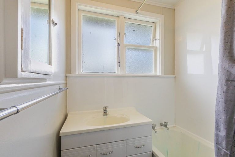 Photo of property in 22 Freyberg Terrace, Waipukurau, 4200