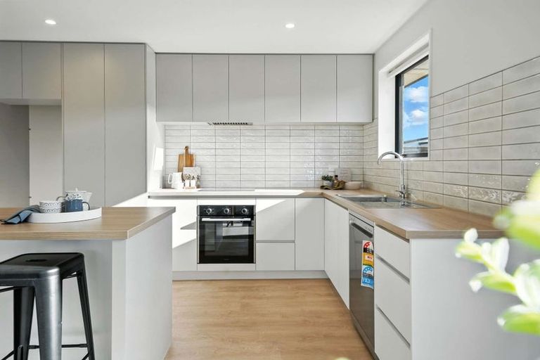 Photo of property in 32 Greig Crescent, Amberley, 7481