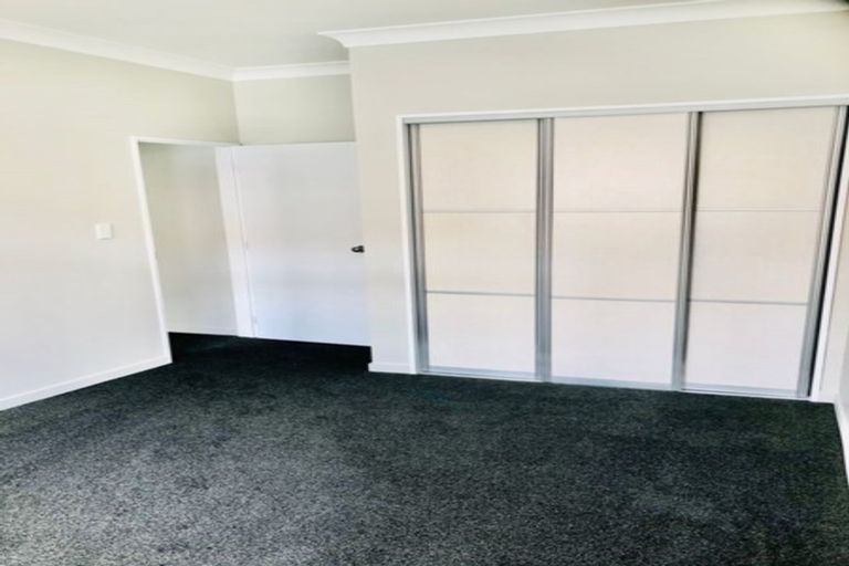 Photo of property in 5/44 Carlos Drive, Flat Bush, Auckland, 2016