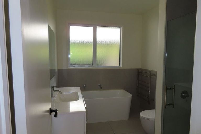 Photo of property in 107 Fulford Street, New Plymouth, 4310