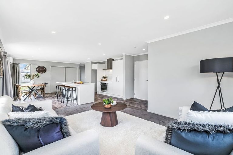 Photo of property in 52 Lucca Crescent, Rolleston, 7615