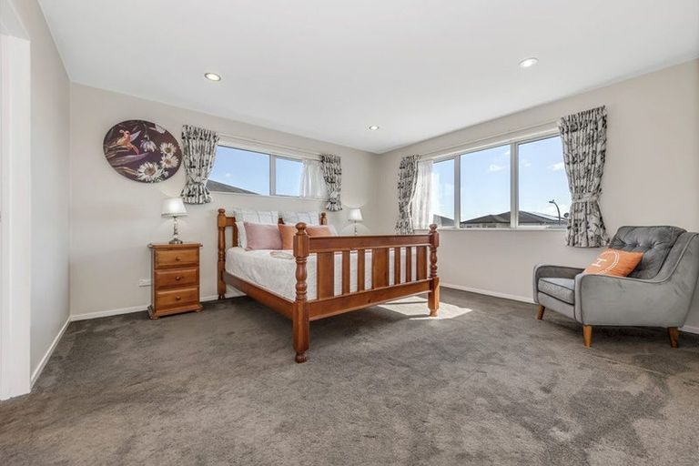 Photo of property in 35 Clady Drive, Flat Bush, Auckland, 2019