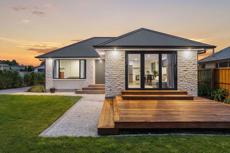 Photo of property in 42 Twyford Street, Bishopdale, Christchurch, 8053