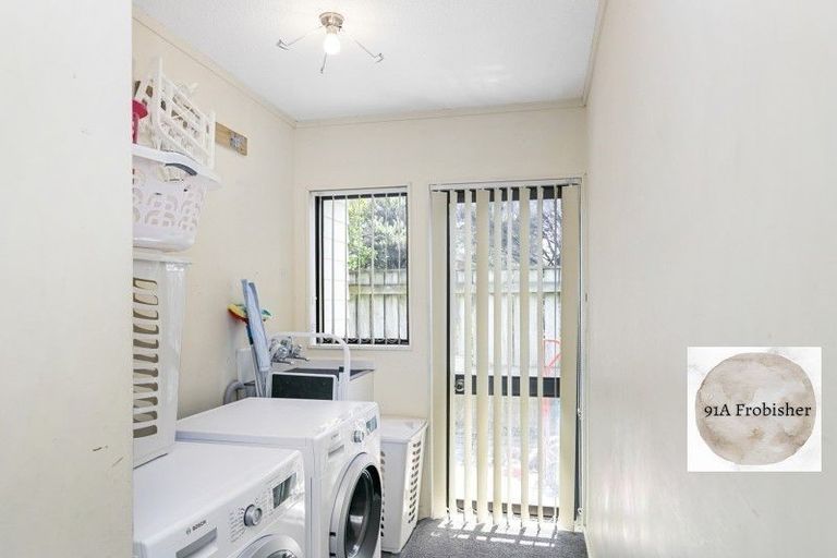 Photo of property in 91a Frobisher Street, Island Bay, Wellington, 6023