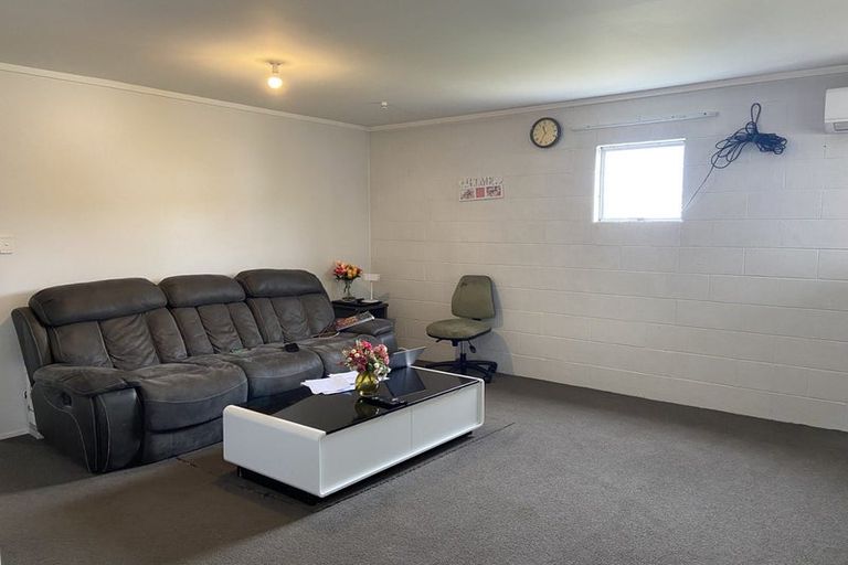Photo of property in 1/11 Rotoiti Street, Johnsonville, Wellington, 6037