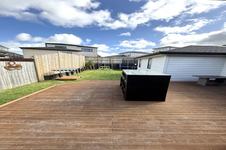 Photo of property in 40 Melgran Avenue, Papakura, 2110