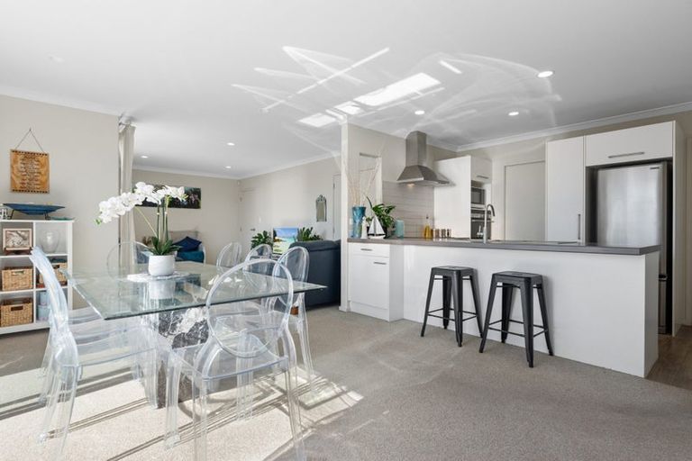 Photo of property in 18a Parkvale Road, Otumoetai, Tauranga, 3110