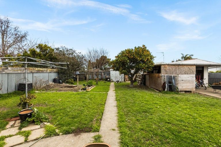 Photo of property in 24 Bill Hercock Street, Pirimai, Napier, 4112