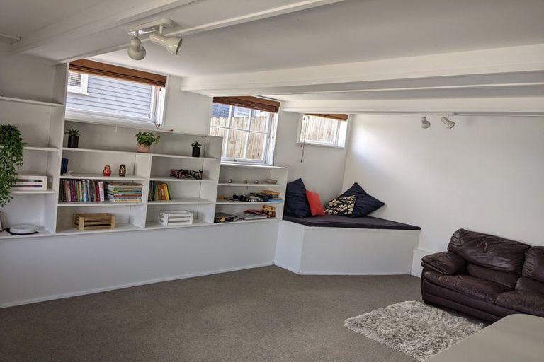 Photo of property in 20 Saffron Street, Birkdale, Auckland, 0626