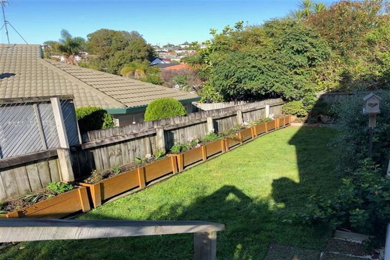 Photo of property in 24b Palmgreen Court, Stanmore Bay, Whangaparaoa, 0932