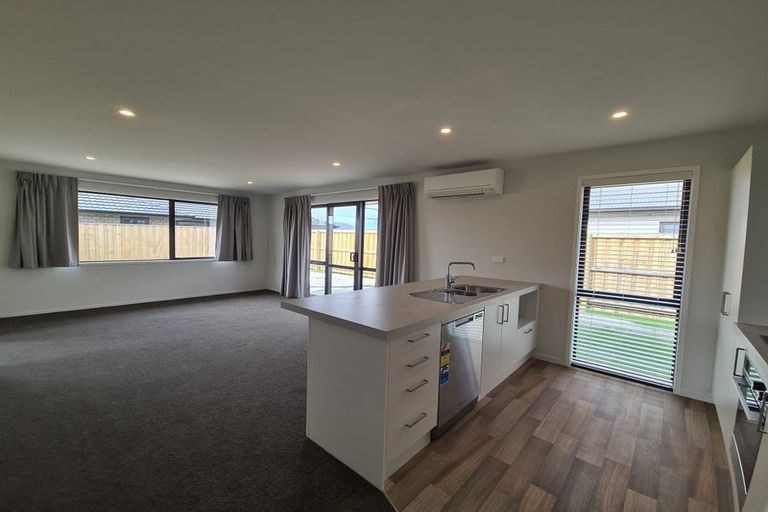 Photo of property in 32 Ed Hillary Drive, Rolleston, 7615