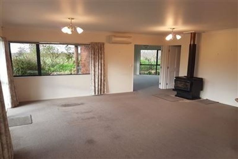 Photo of property in 203 Johns Road, Rangiora, 7400
