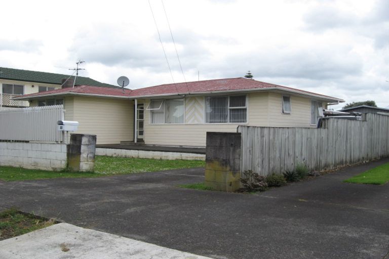 Photo of property in 22 Muir Avenue, Mangere Bridge, Auckland, 2022