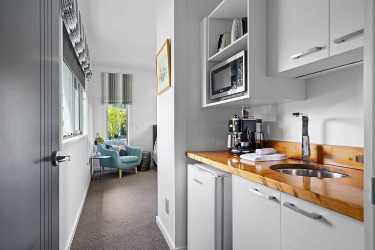 Photo of property in 1/55 Hogan Road, Cambridge, 3493