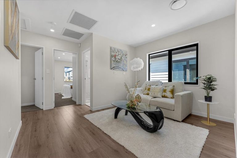 Photo of property in 36 Christella Street, Flat Bush, Auckland, 2019