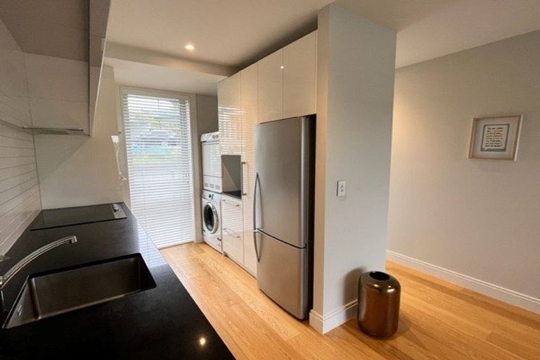 Photo of property in 23 Rangitoto View Road, Cockle Bay, Auckland, 2014