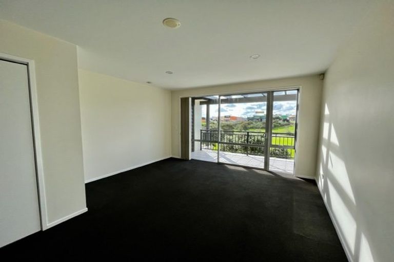 Photo of property in 1/17 Waihi Way, East Tamaki, Auckland, 2013