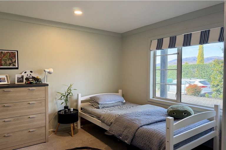Photo of property in 16 Pioneer Court, Cromwell, 9310