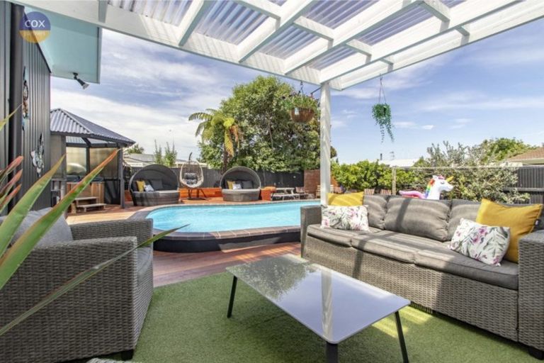 Photo of property in 44 Upham Crescent, Taradale, Napier, 4112