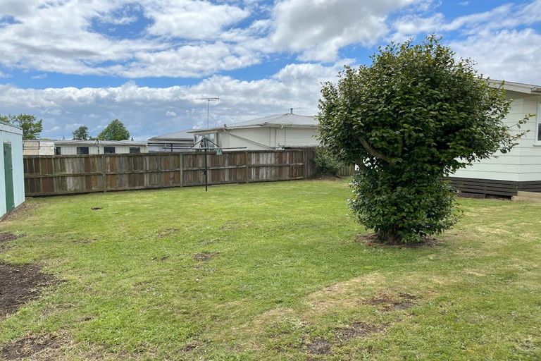Photo of property in 10 Moa Place, Tokoroa, 3420