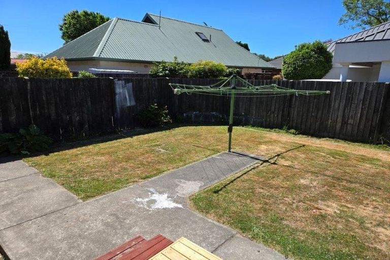 Photo of property in 102 Yaldhurst Road, Sockburn, Christchurch, 8042
