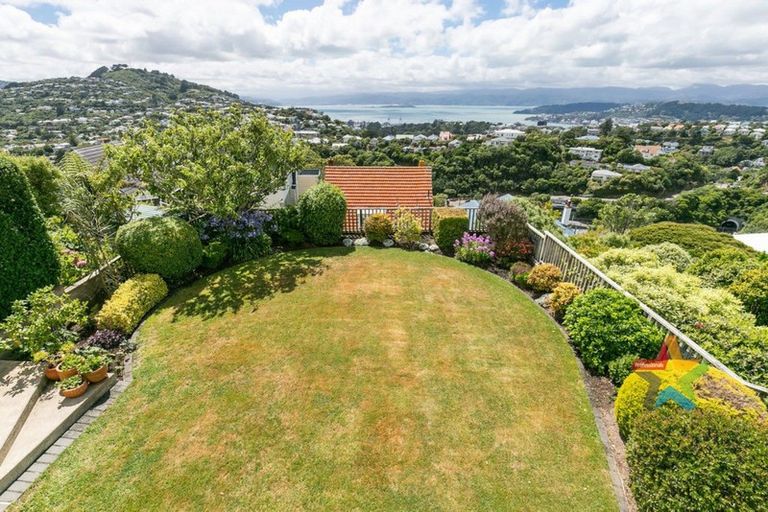 Photo of property in 43 Ponsonby Road, Karori, Wellington, 6012