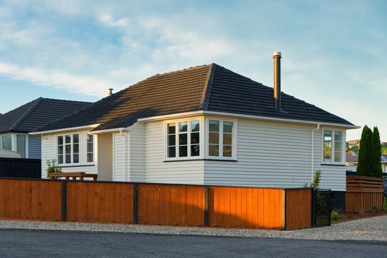 Photo of property in 16 Davidson Terrace, Kaikoura, 7300