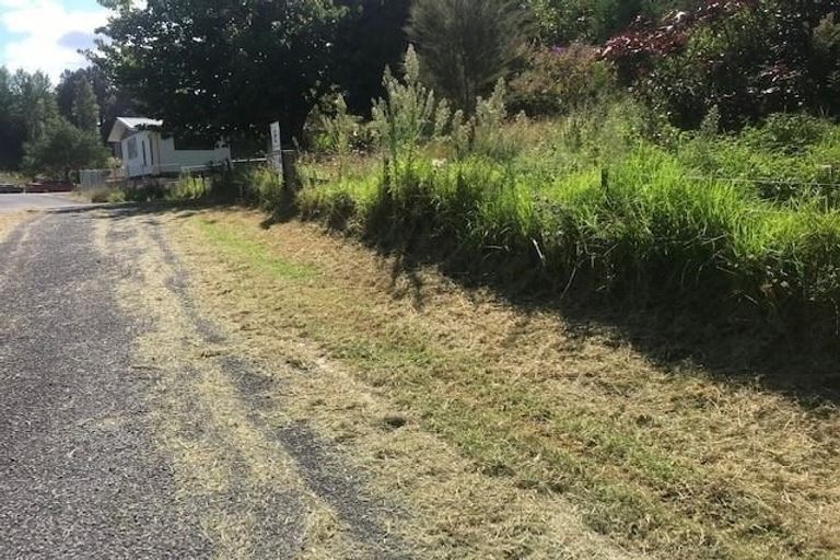 Photo of property in 14 Manuka Drive, Whangamata, 3691