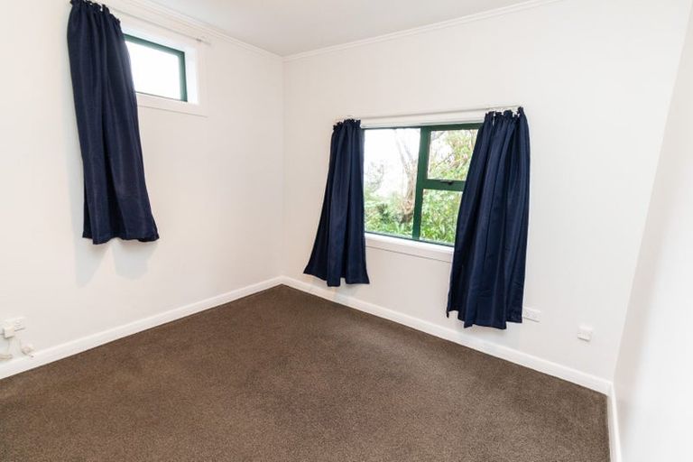 Photo of property in 82 Pembroke Road, Northland, Wellington, 6012