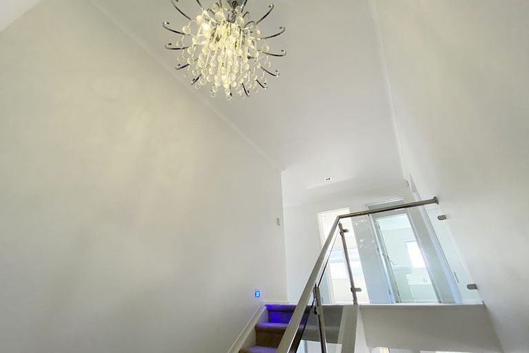 Photo of property in 68 Castlederg Drive, Flat Bush, Auckland, 2019