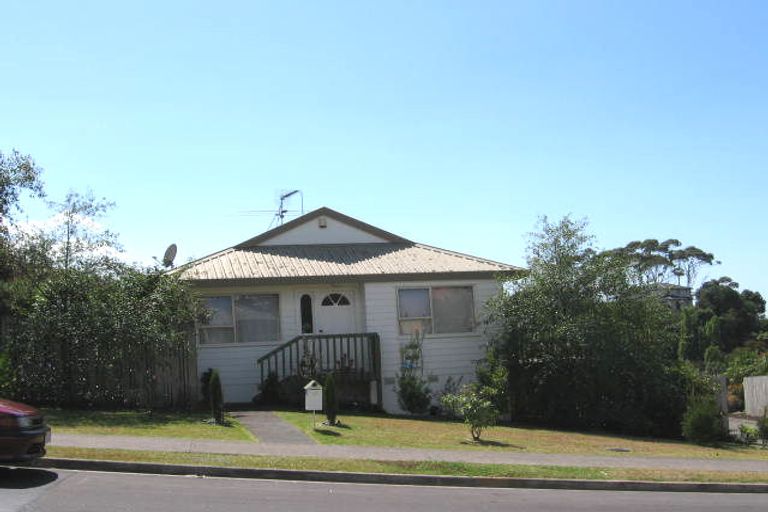 Photo of property in 27 Ian Sage Avenue, Torbay, Auckland, 0630