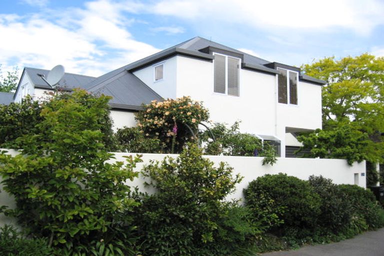 Photo of property in 239 Maidstone Road, Avonhead, Christchurch, 8042