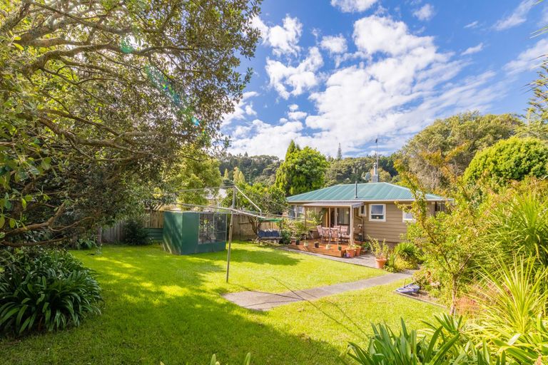 Photo of property in 23 Lowtherhurst Road, Massey, Auckland, 0614