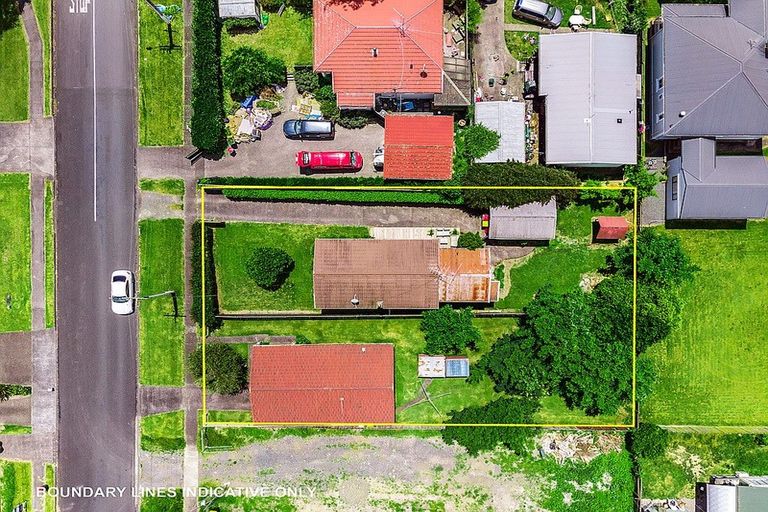 Photo of property in 2/22 King Edward Avenue, Papakura, 2110