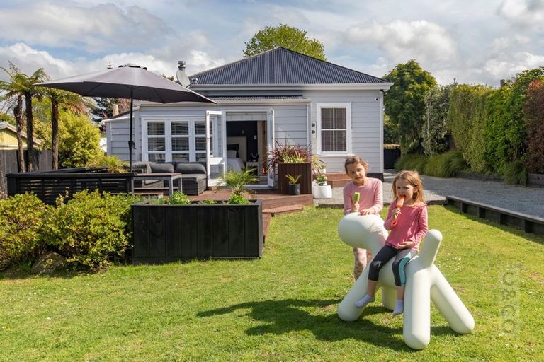 Photo of property in 5 Elliot Street, Riverhead, 0820