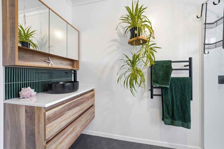 Photo of property in 16 Dawson Douglas Place, Kaiapoi, 7630