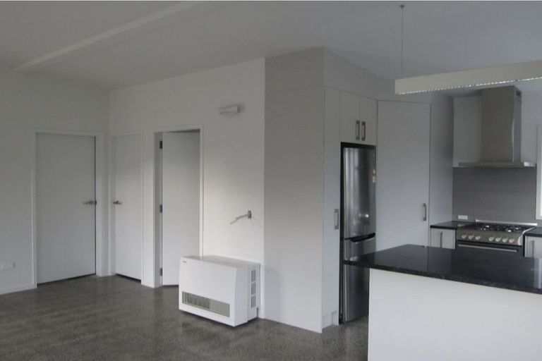 Photo of property in 2 Taiaroa Street, Strathmore Park, Wellington, 6022