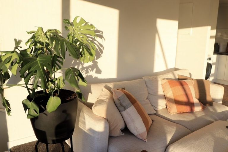 Photo of property in 4 William Earp Place, Tawa, Wellington, 5028