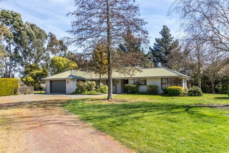 Photo of property in 390 Johns Road, Northwood, Christchurch, 8051
