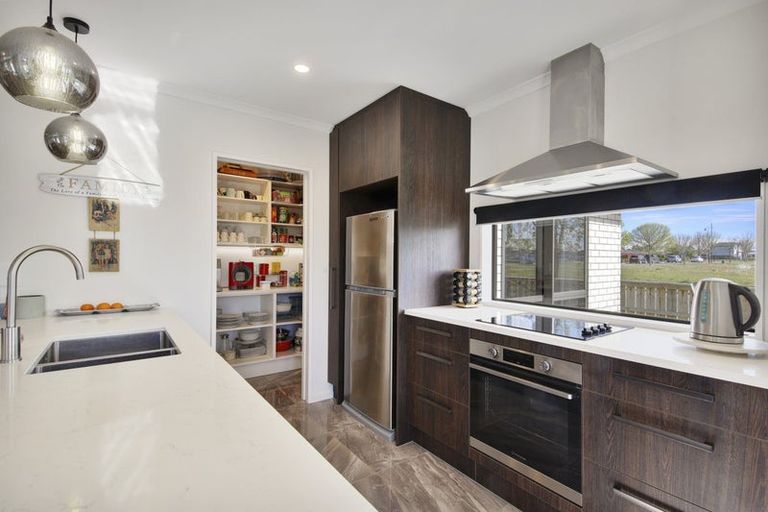 Photo of property in 6 Matamata Quay, Pegasus, 7612