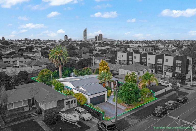 Photo of property in 12 Puriri Street, Takapuna, Auckland, 0622