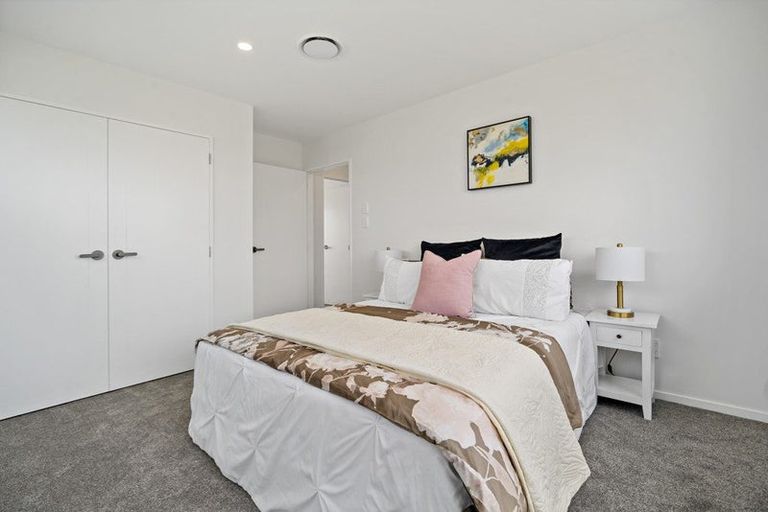 Photo of property in 1 Ritetai Street, Clarks Beach, 2122