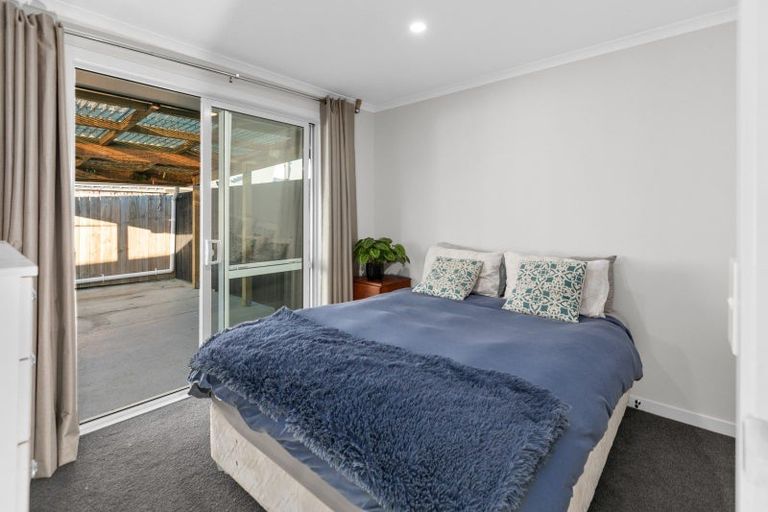 Photo of property in 36 Henry Russell Estate, Waipukurau, 4200