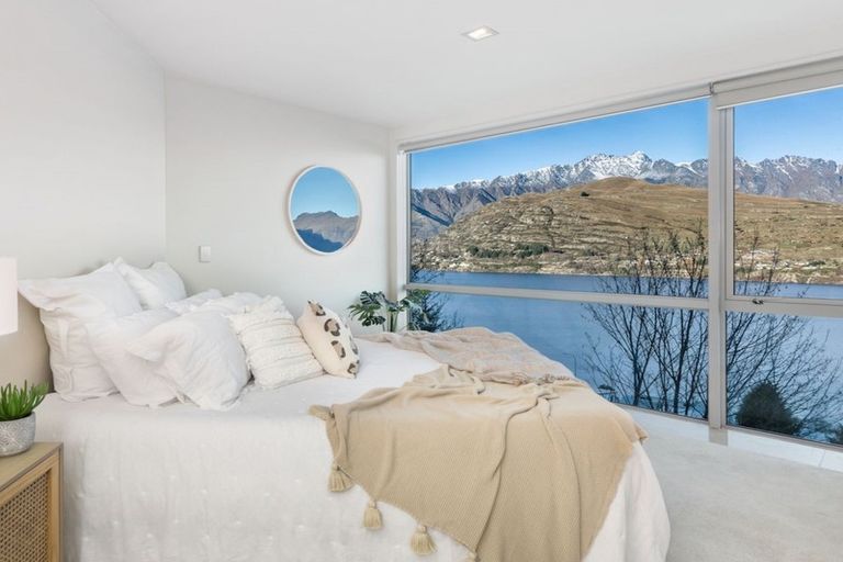 Photo of property in 2/11 Gum Lane, Queenstown, 9300