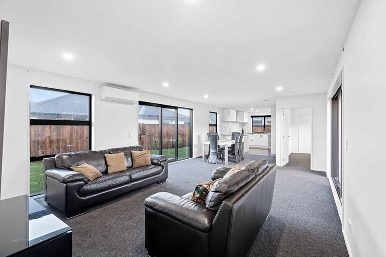 Photo of property in 5 Atap Place, Northwood, Christchurch, 8051